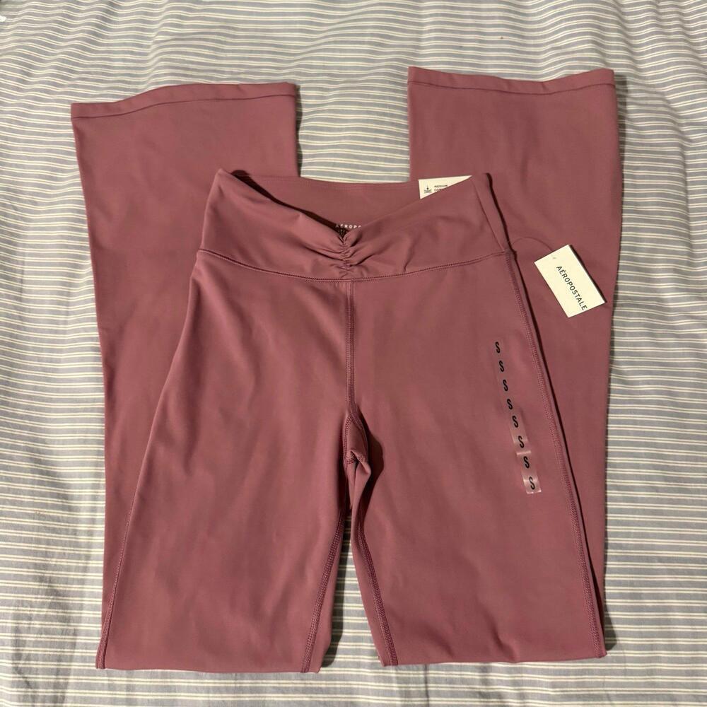 Aeropostale Cinched Flare leggings
